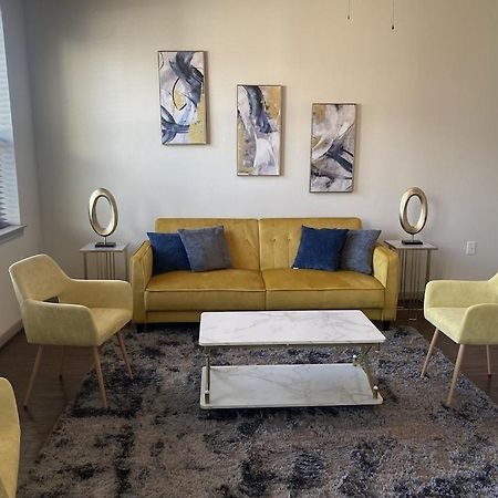 Luxe Getaway Astros Nrg Galleria Apartment Houston Bagian luar foto