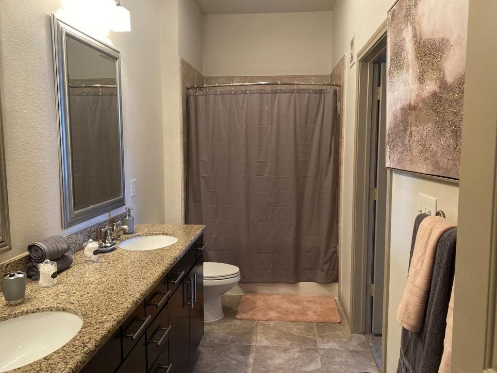 Luxe Getaway Astros Nrg Galleria Apartment Houston Bagian luar foto