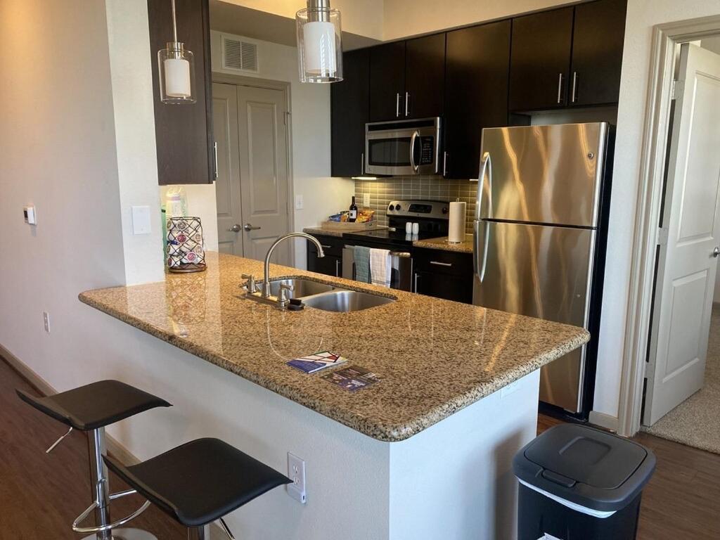 Luxe Getaway Astros Nrg Galleria Apartment Houston Bagian luar foto